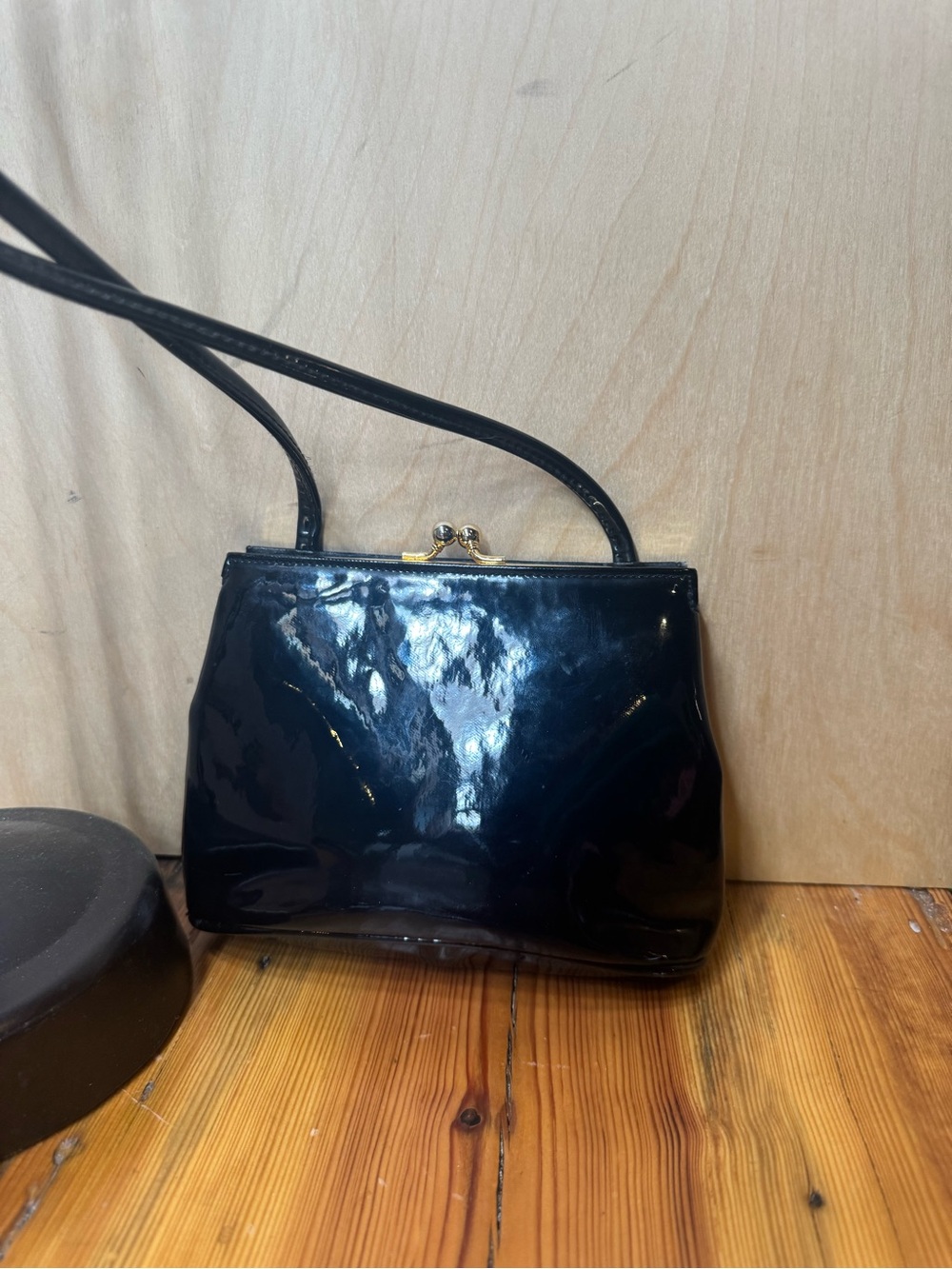 Black Patent Crossbody Kiss-Lock Purse